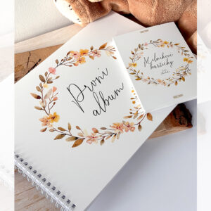 Moje první album & milníkové kartičky